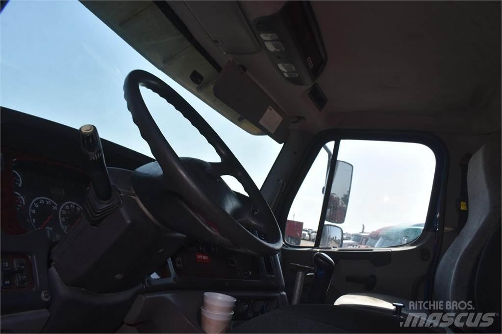 Freightliner 114SD Tippbilar