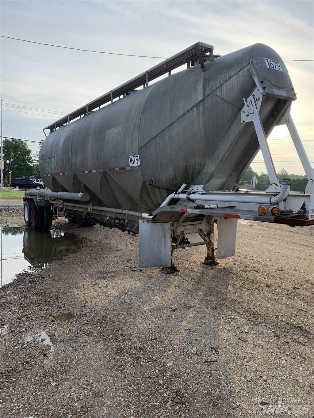 Fruehauf  Tanksläp