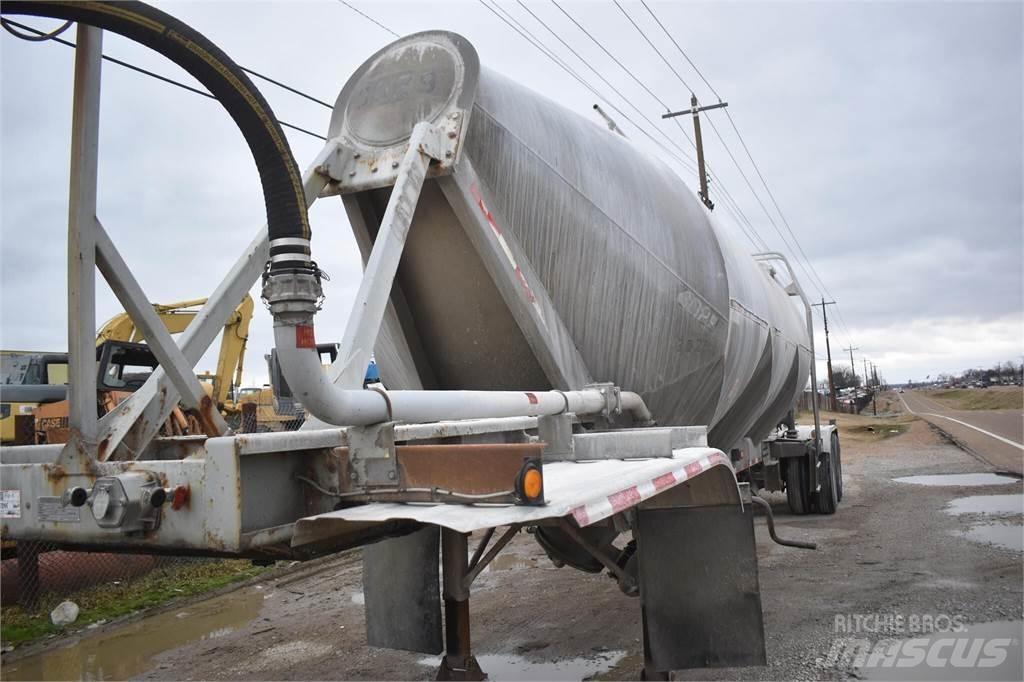Fruehauf  Tanksläp