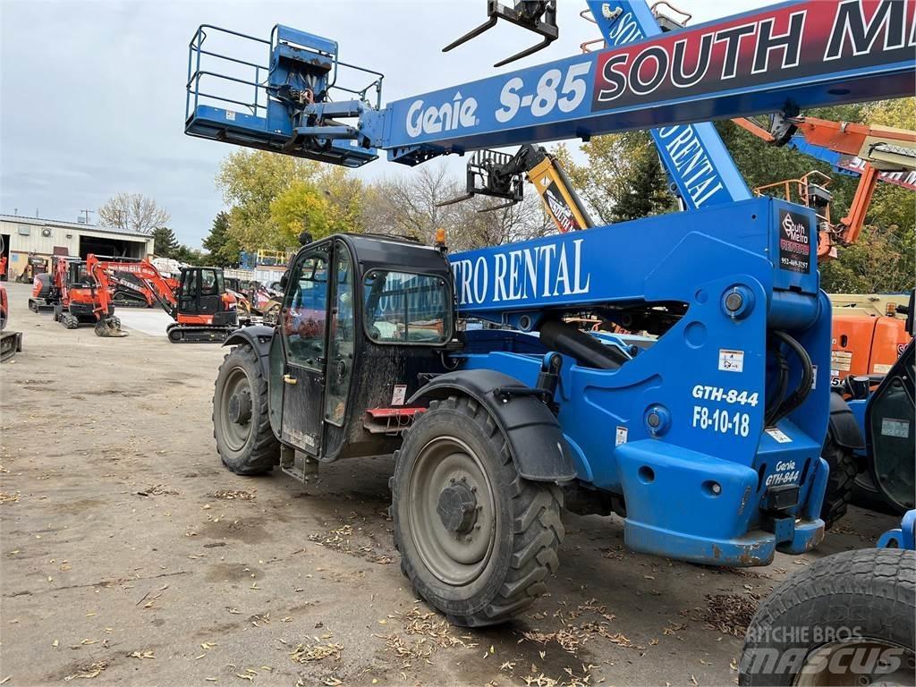 Genie GTH844 Teleskoplastare