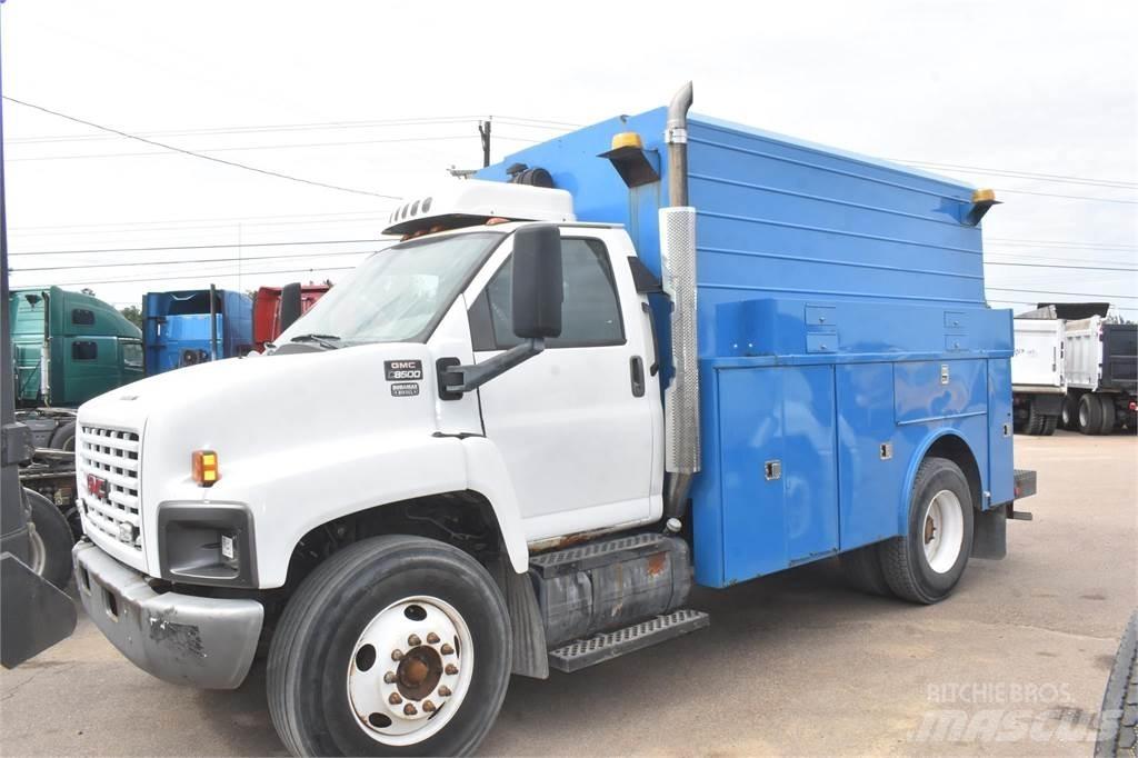 GMC TOPKICK C7500 Plogbilar