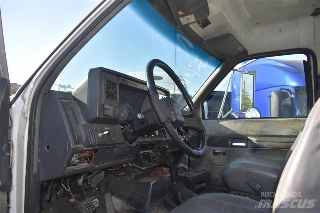 GMC TOPKICK C8500 Tankbilar