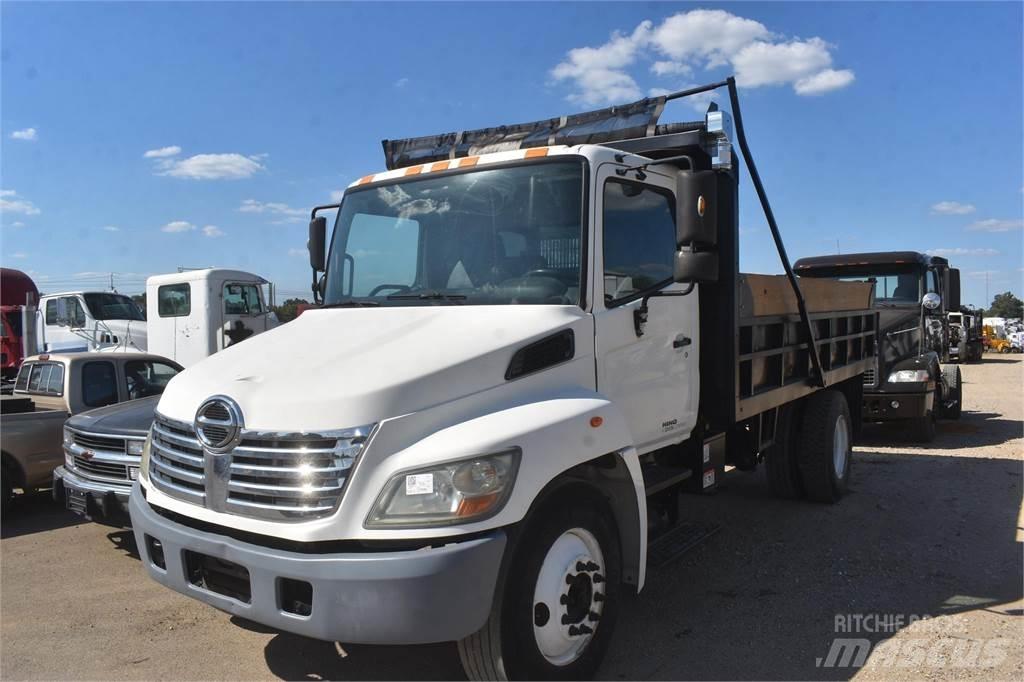 Hino 338 Tippbilar