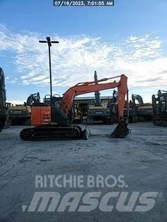 Hitachi ZX135US-6 Bandgrävare