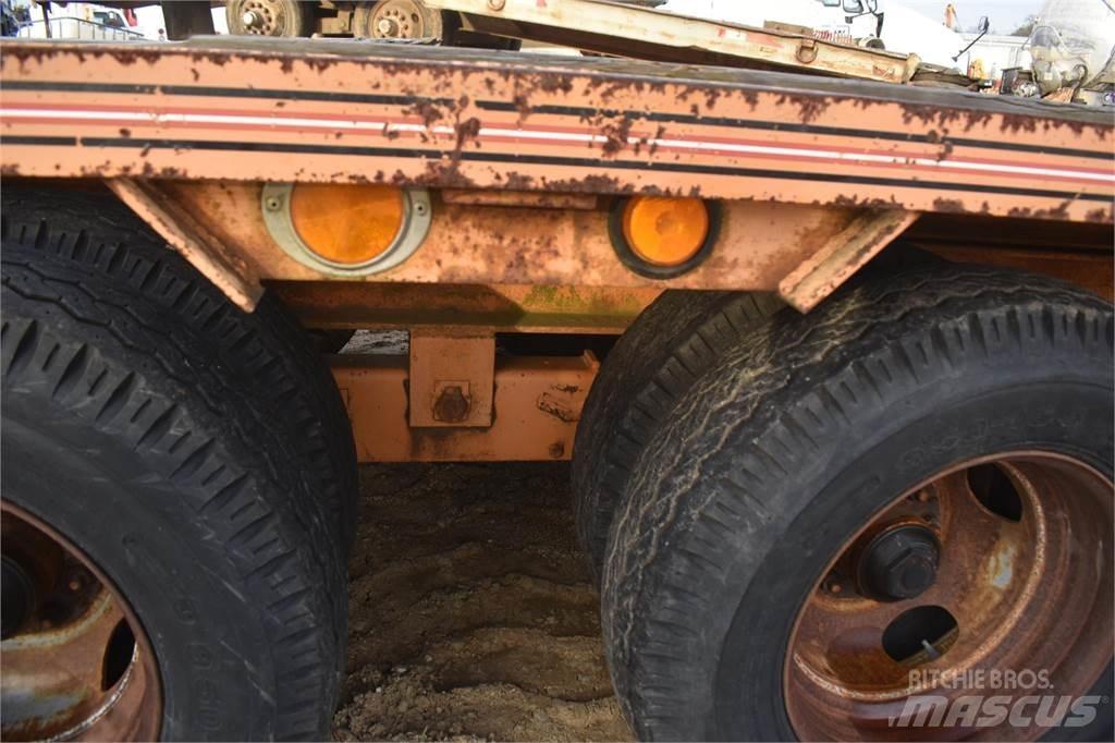 Hudson  Låg lastande semi trailer