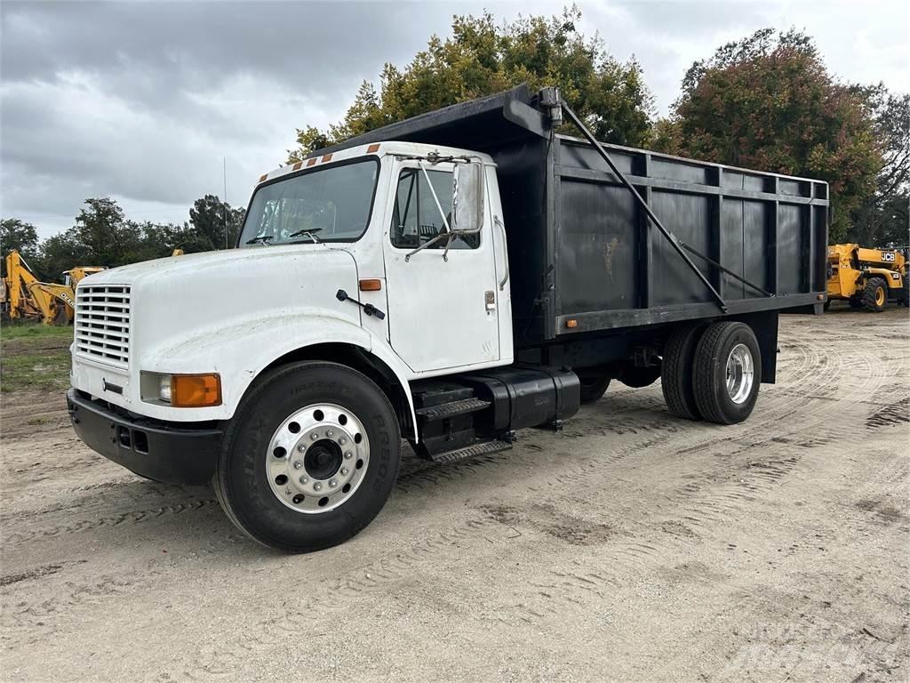 International 4700 Tippbilar