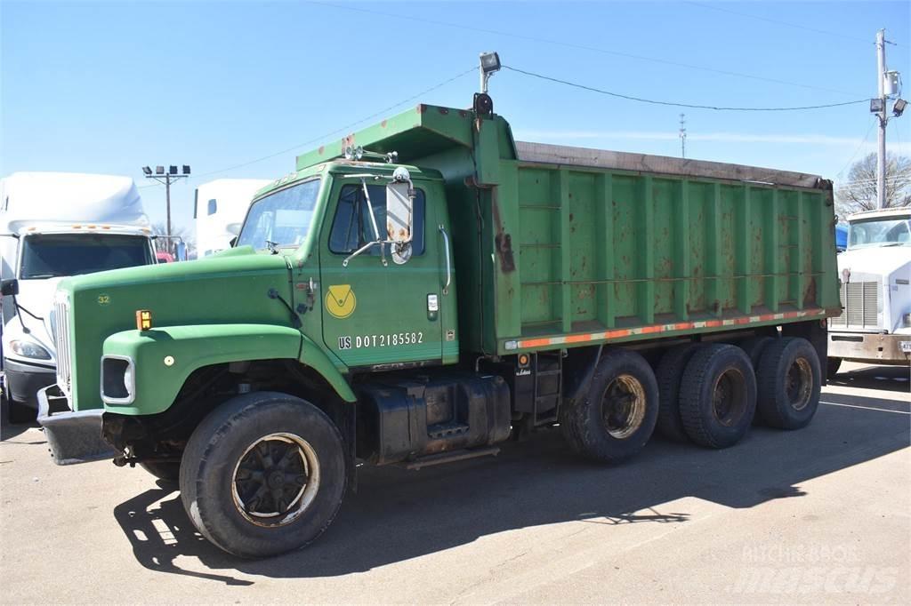 International S2600 Tippbilar