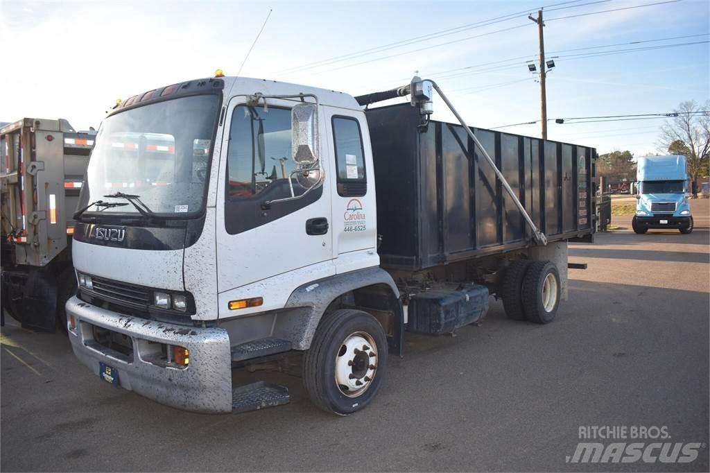 Isuzu FTR Tippbilar