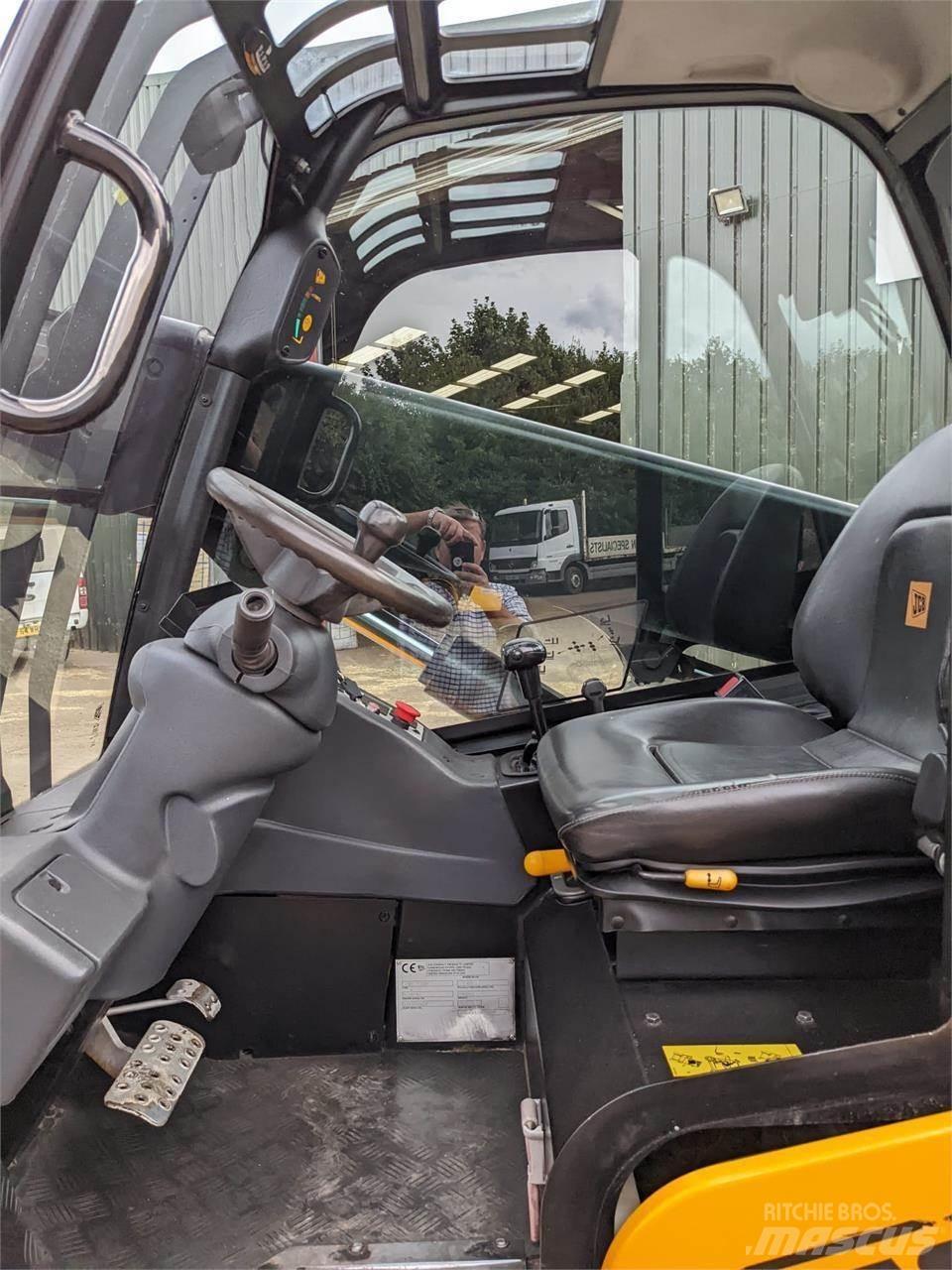 JCB 30D Teleskoplastare