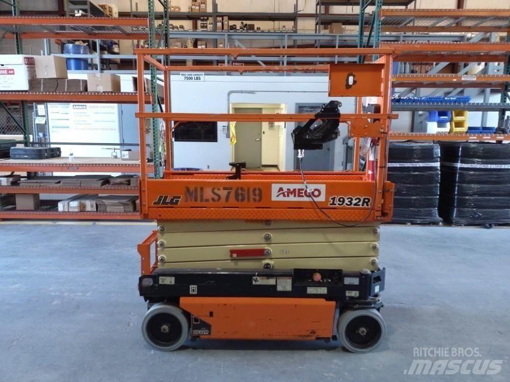 JLG 1932R Saxliftar