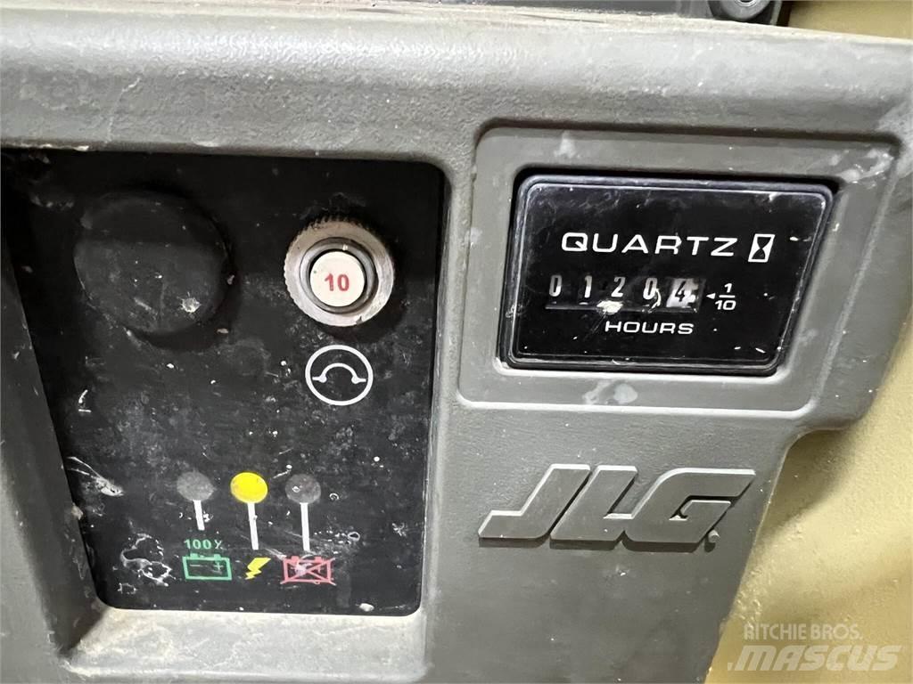 JLG 2632ES Saxliftar