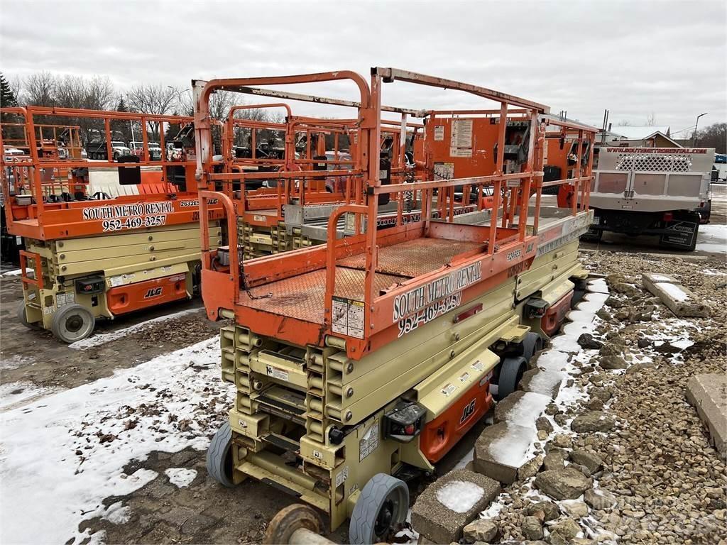 JLG 3246ES Saxliftar