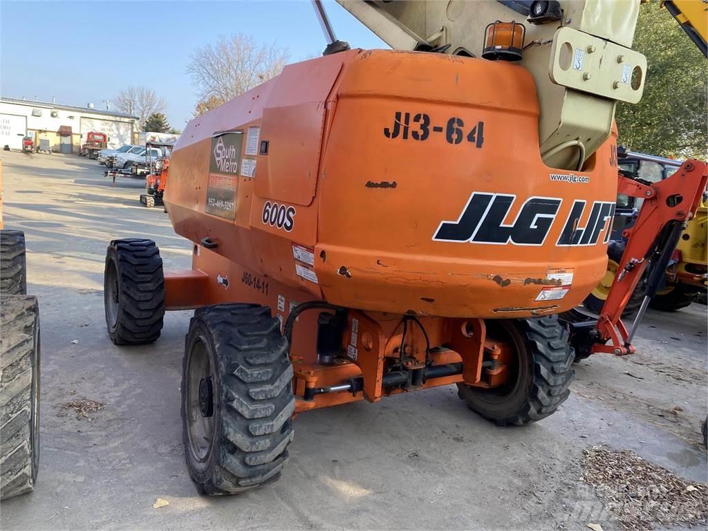 JLG 600S Teleskop bomliftar