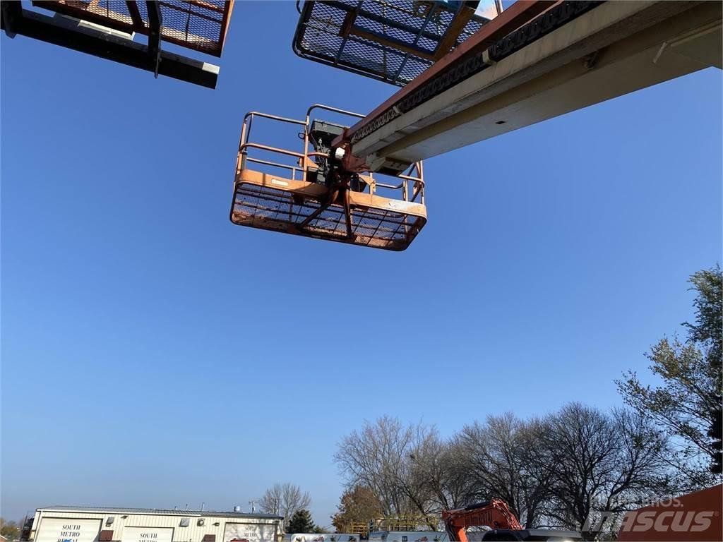 JLG 600S Teleskop bomliftar
