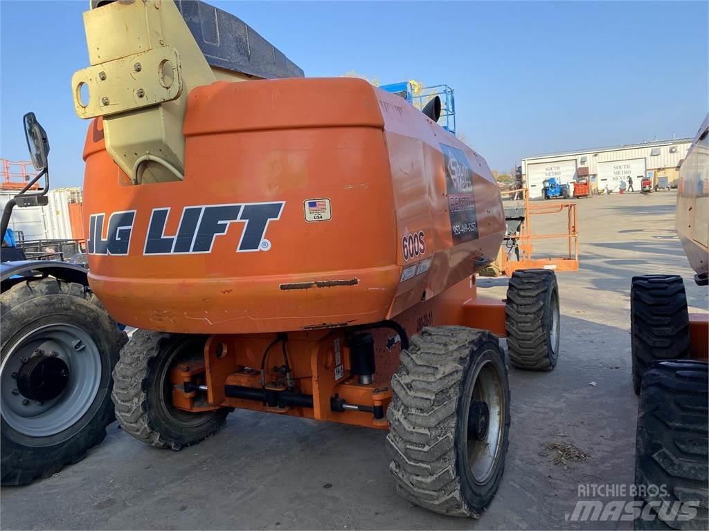 JLG 600S Teleskop bomliftar