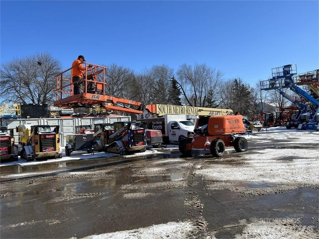 JLG 660SJ Teleskop bomliftar
