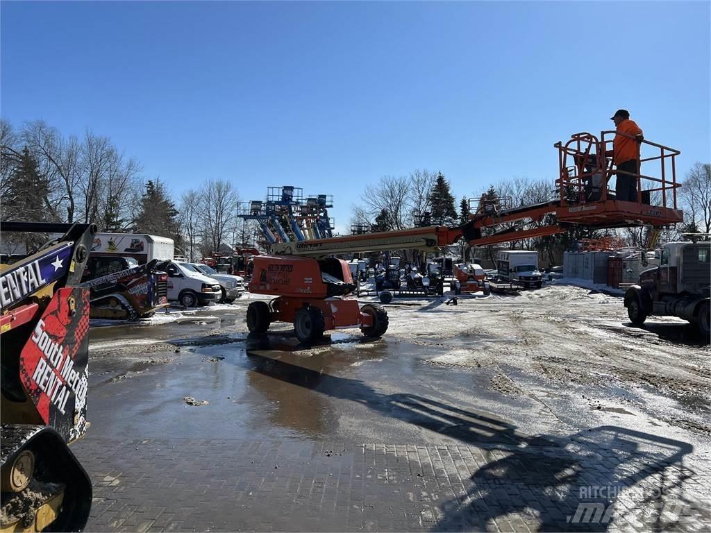 JLG 660SJ Teleskop bomliftar