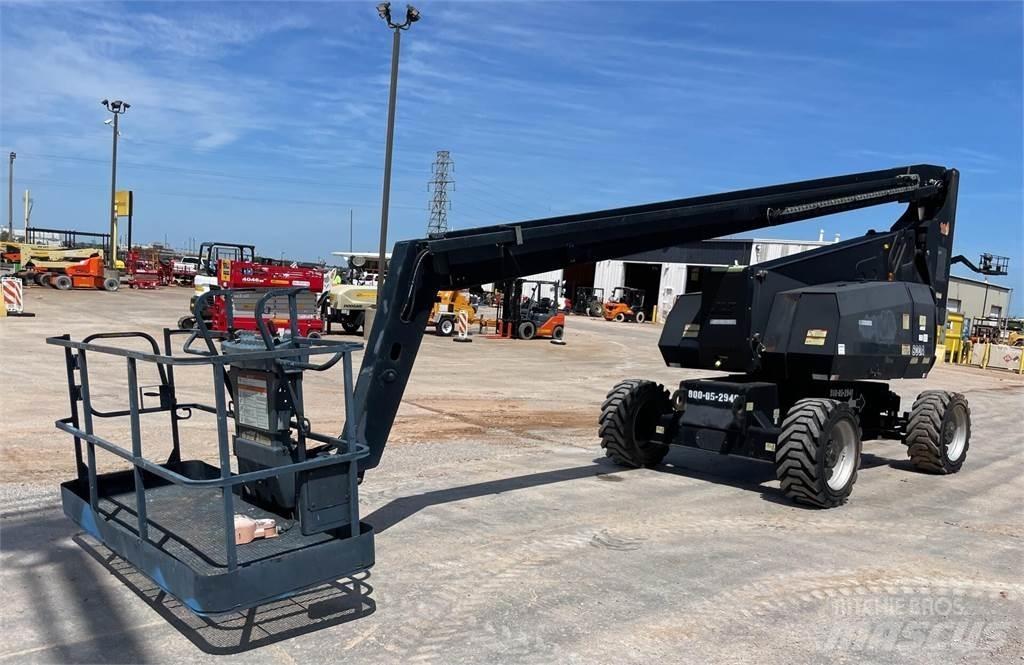 JLG 800A Bomliftar