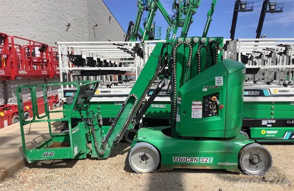 JLG TOUCAN 32E Personhissar och andra hissar