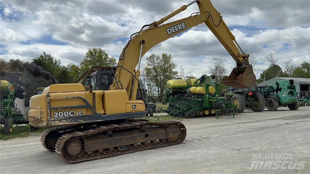 John Deere 200C LC Bandgrävare