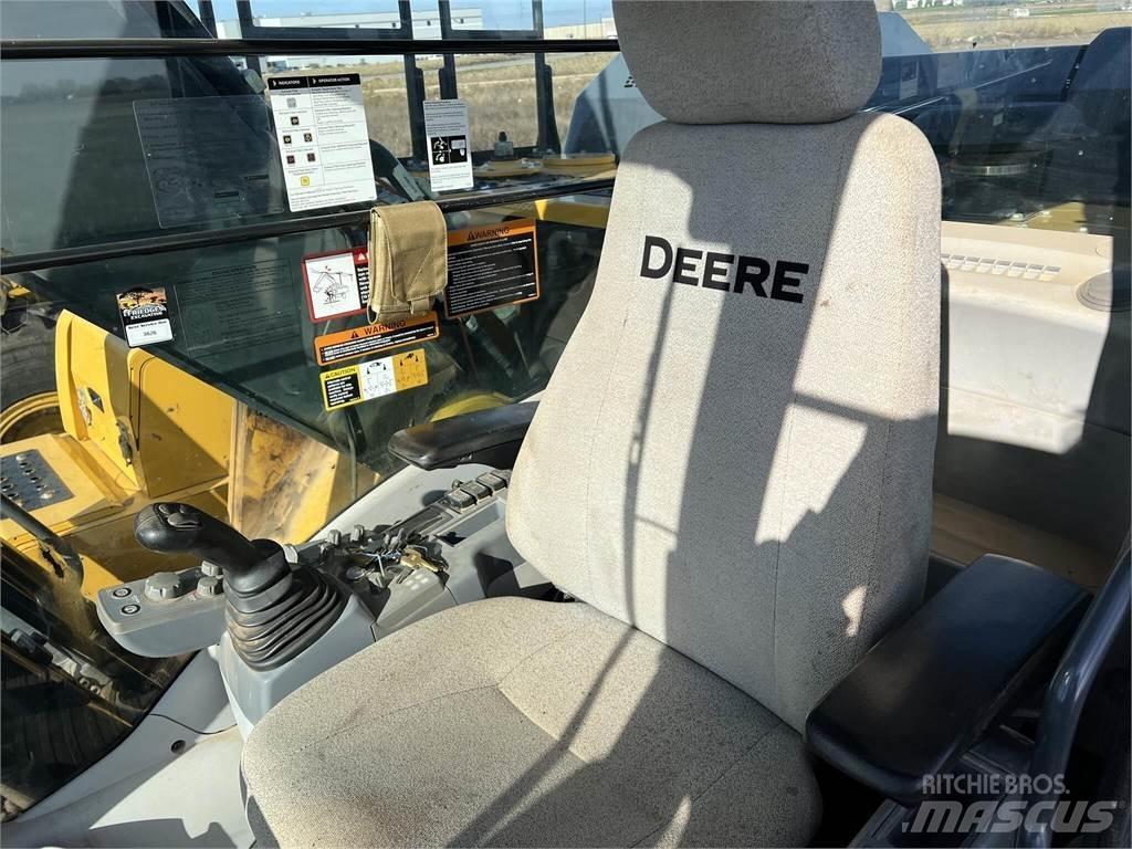 John Deere 210G LC Bandgrävare
