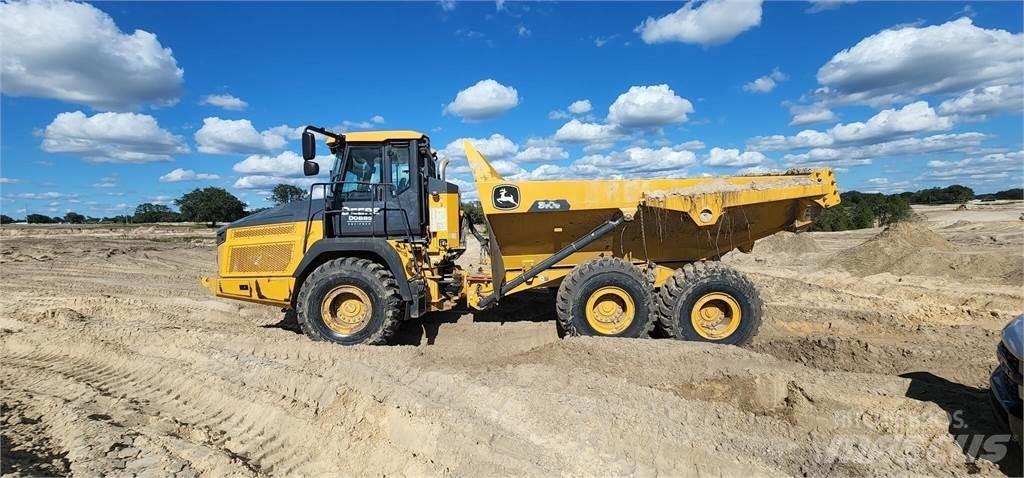 John Deere 310E Midjestyrd dumper