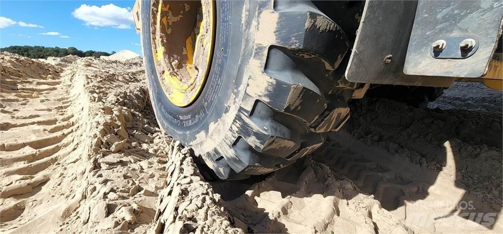 John Deere 310E Midjestyrd dumper