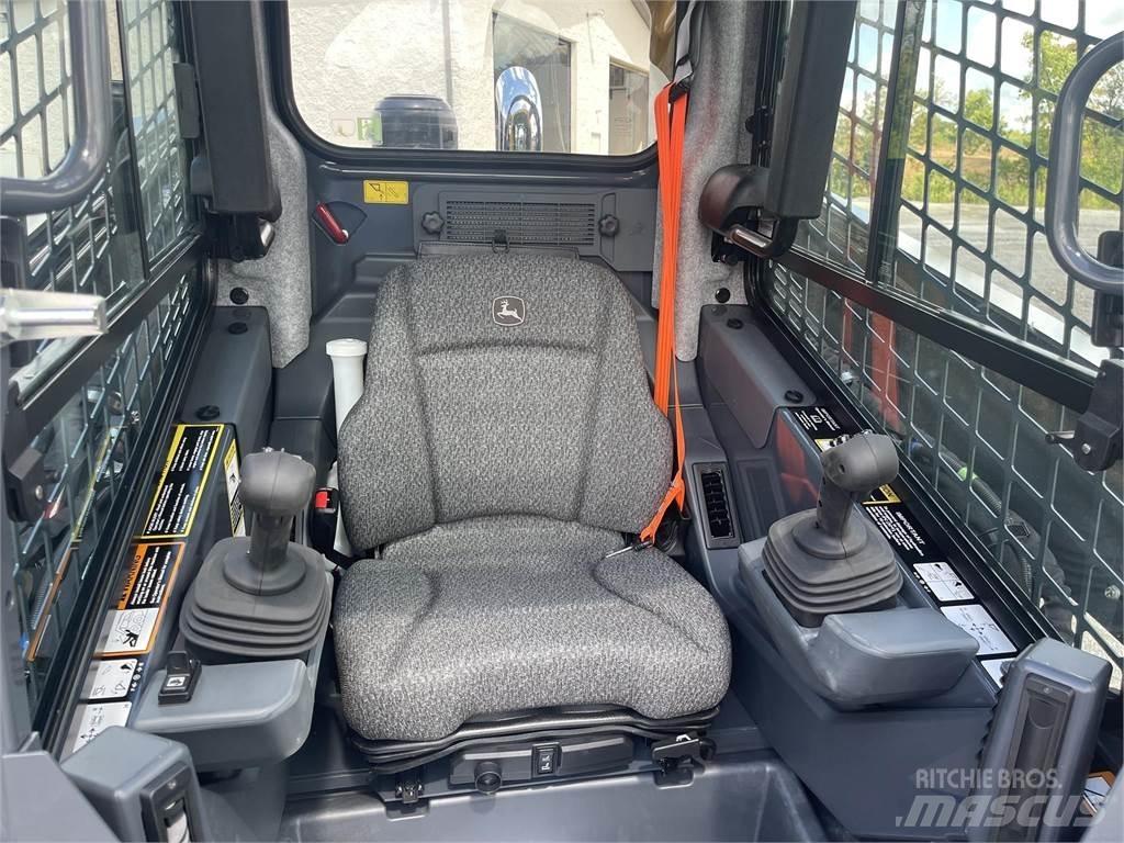 John Deere 333G Kompaktlastare
