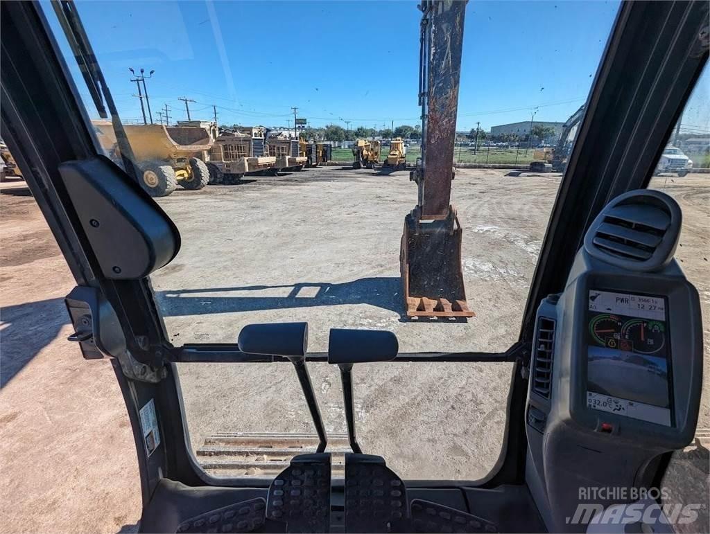 John Deere 350G LC Bandgrävare