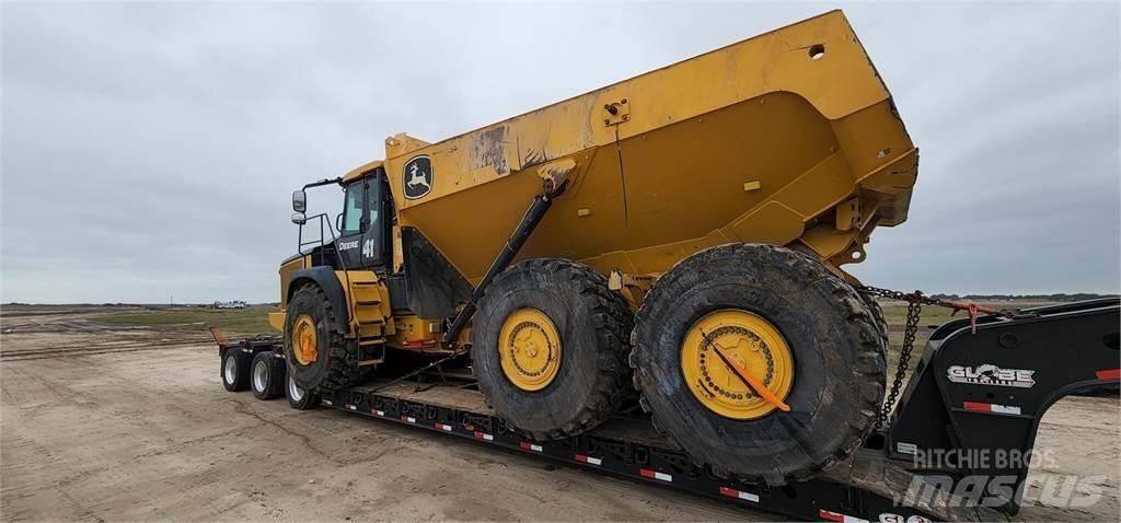John Deere 460E Vattentankbilar