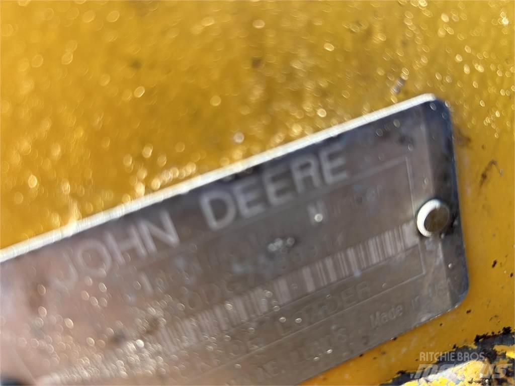John Deere 510D Grävlastare