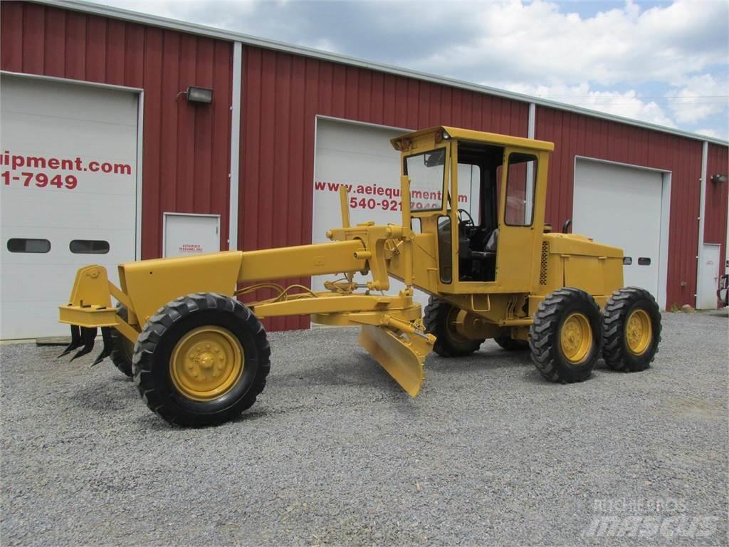 John Deere 570 Väghyvlar