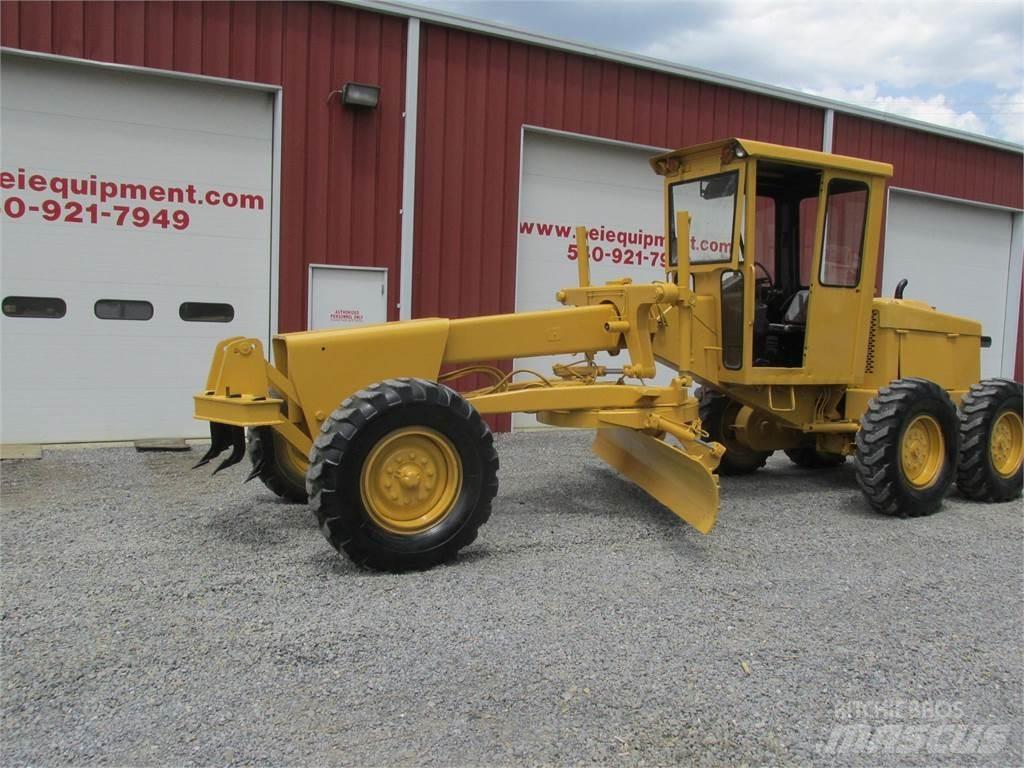 John Deere 570 Väghyvlar