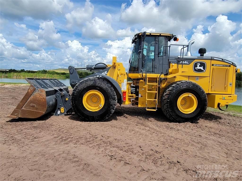 John Deere 744L Hjullastare