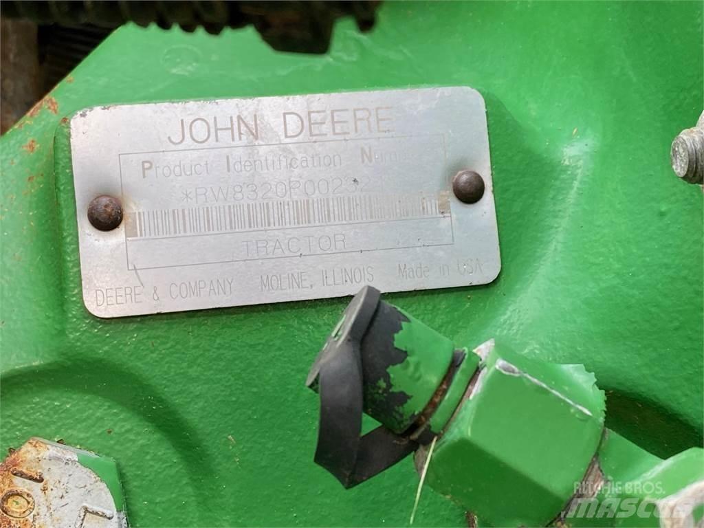 John Deere 8320 Traktorer