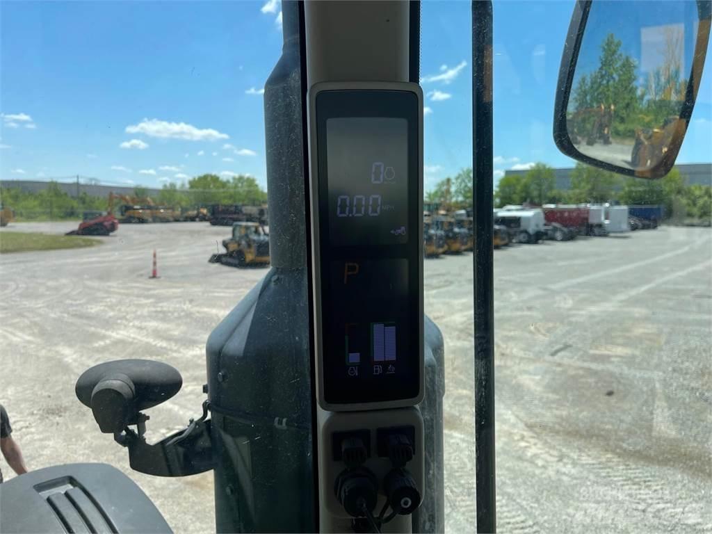 John Deere 8320R Traktorer
