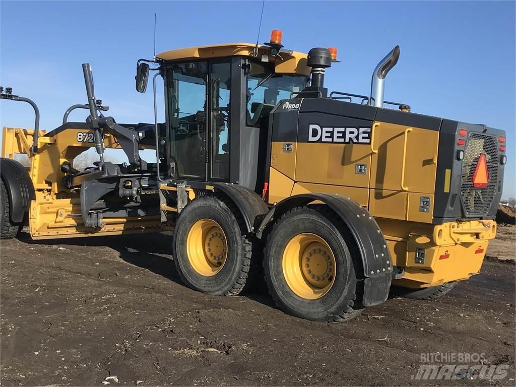 John Deere 872G Väghyvlar