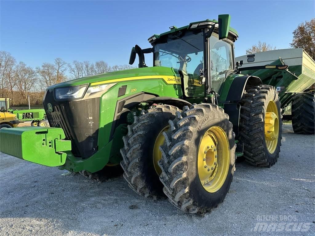 John Deere 8R 370 Traktorer