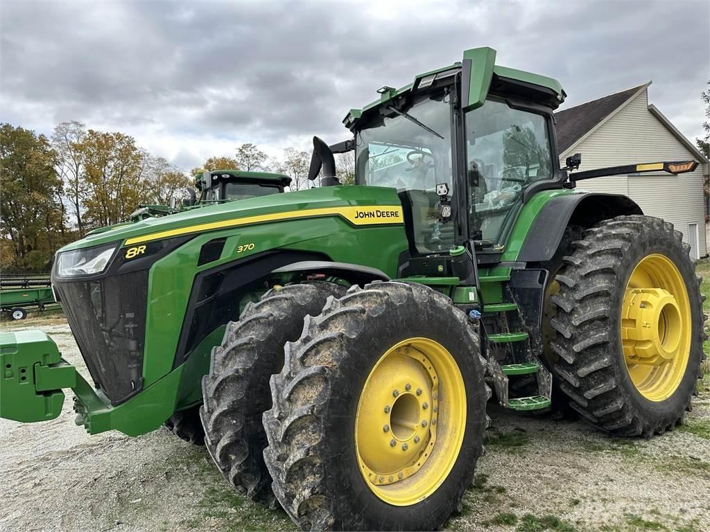 John Deere 8R 370 Traktorer