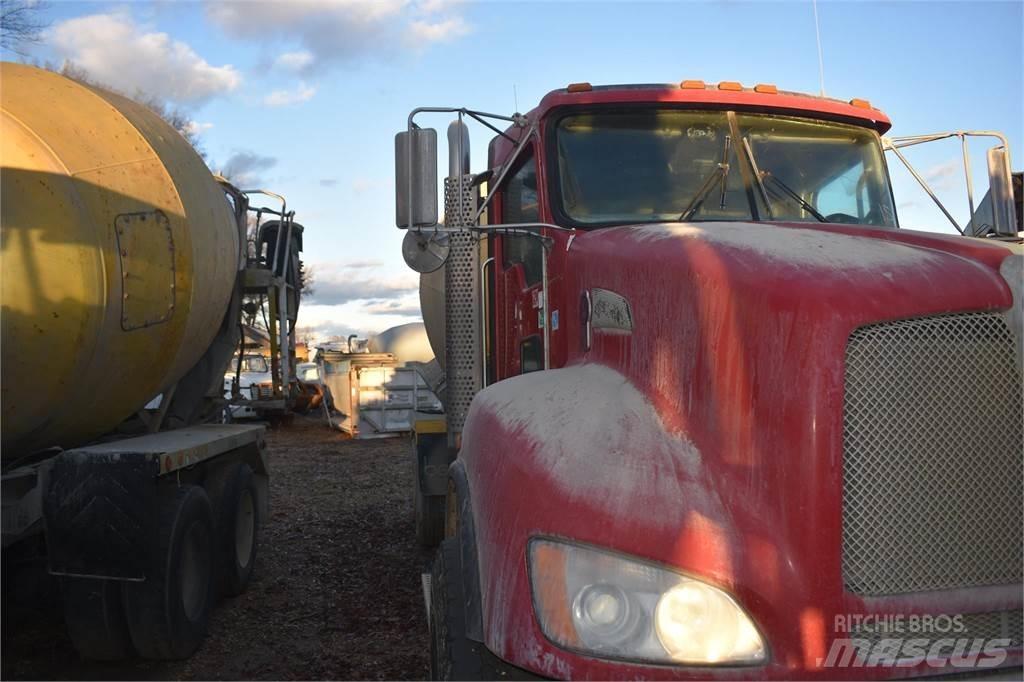 Kenworth T440 Cementbil