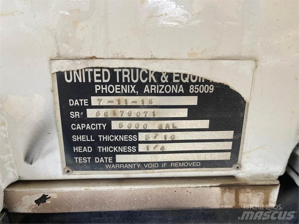 Kenworth T440 Vattentankbilar