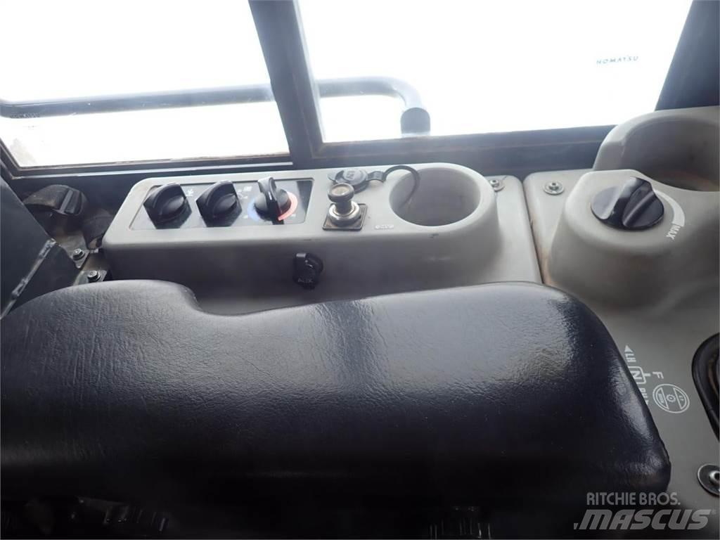 Komatsu D61PXi-24 Bandschaktare