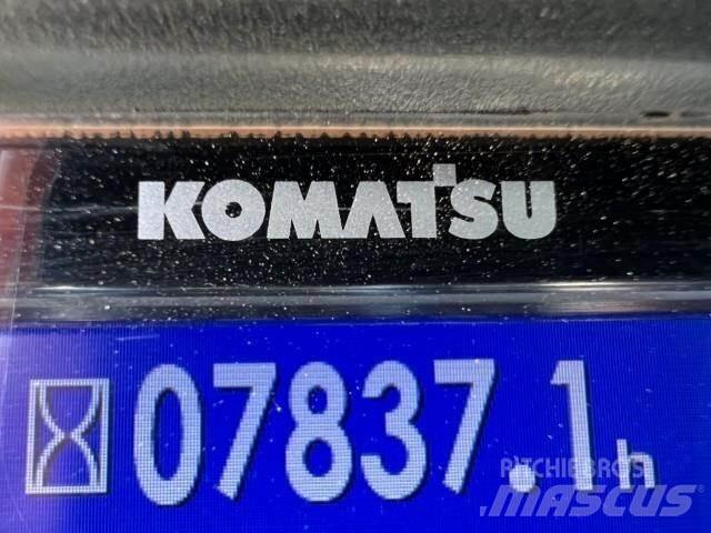 Komatsu D65PX-18 Bandschaktare