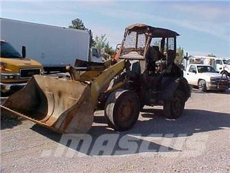 Komatsu WA100 Hjullastare