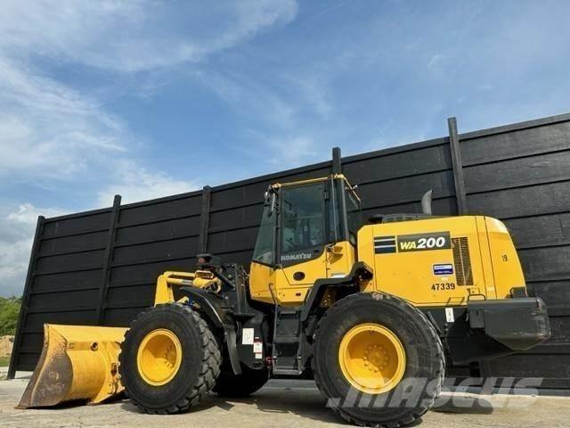 Komatsu WA200-8 Hjullastare