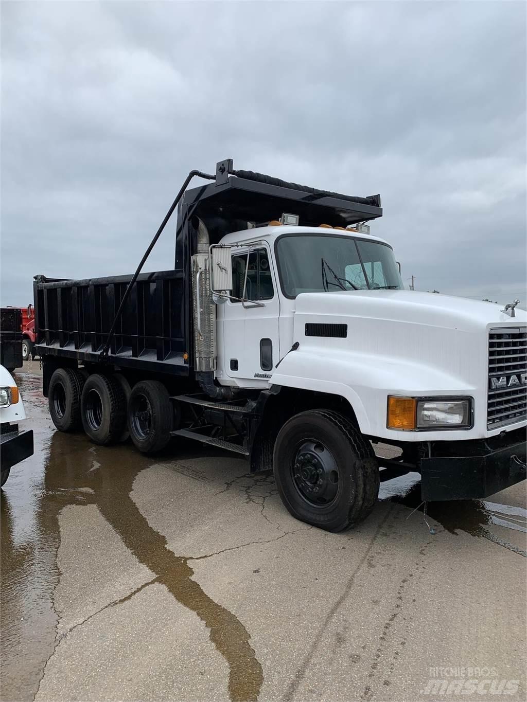 Mack CH613 Tippbilar