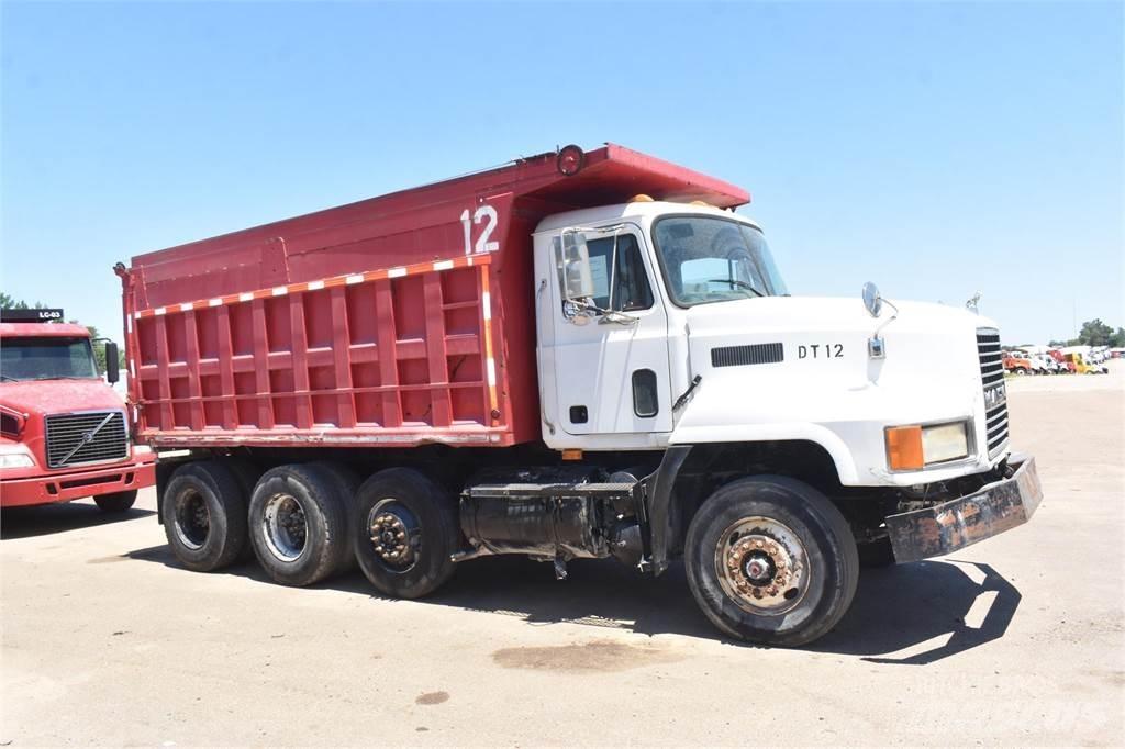 Mack CH613 Tippbilar