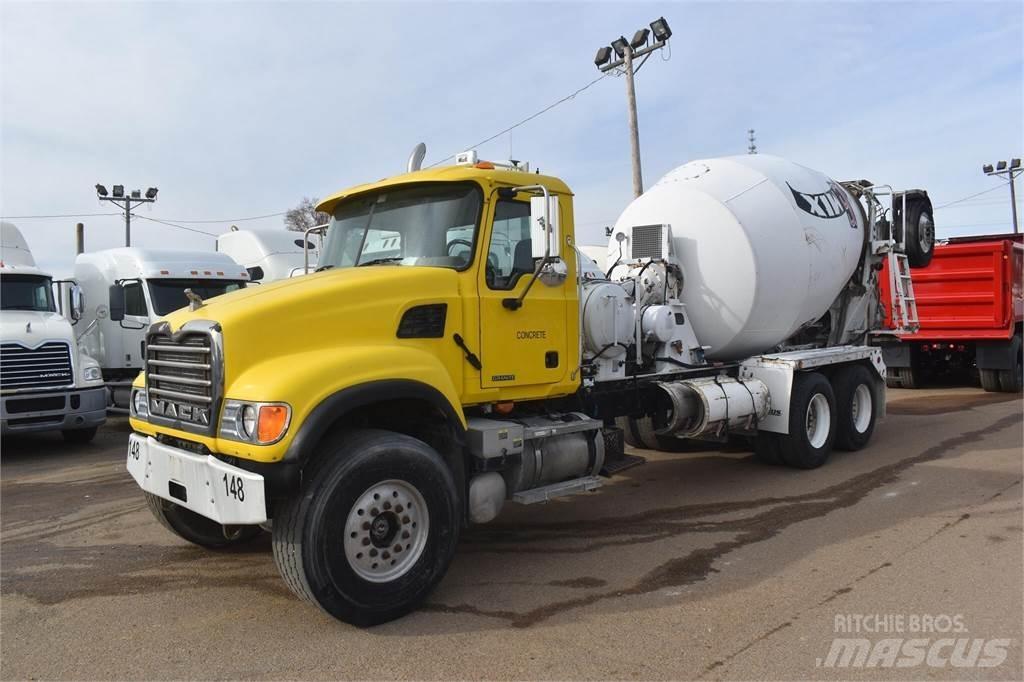 Mack GRANITE CV713 Cementbil