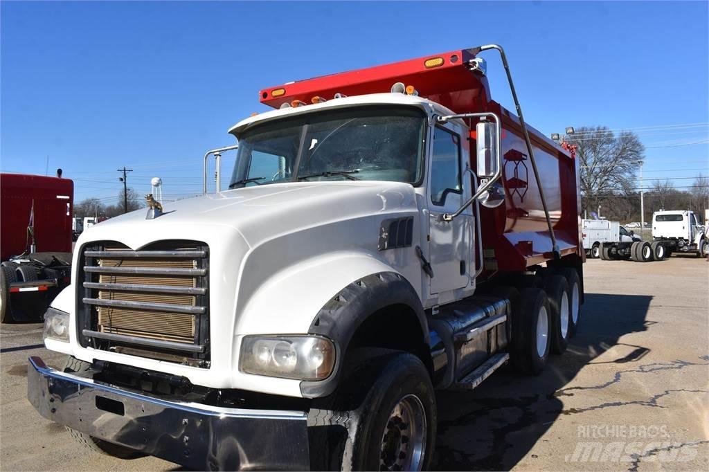 Mack GRANITE GU713 Tippbilar