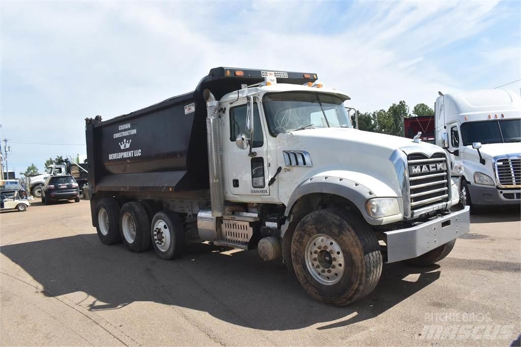 Mack GRANITE GU713 Tippbilar